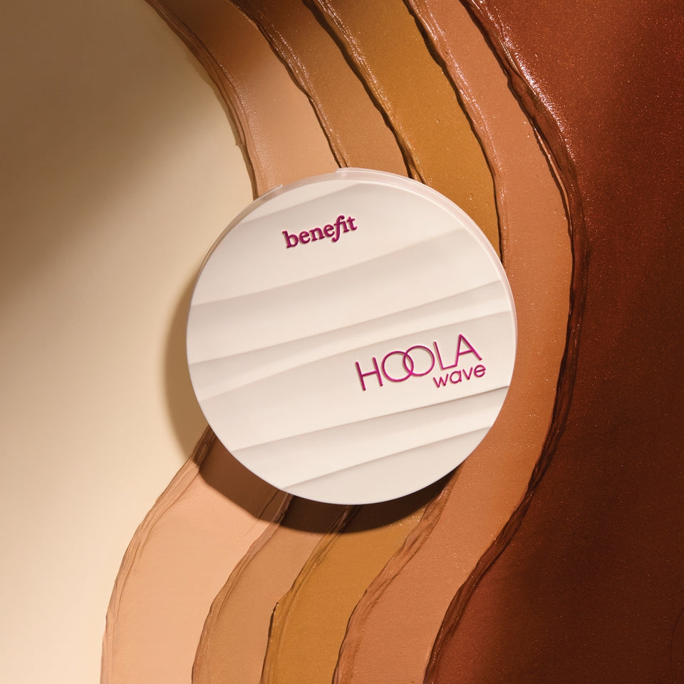 benefit Hoola Wave Light Cream Bronzer medium deep