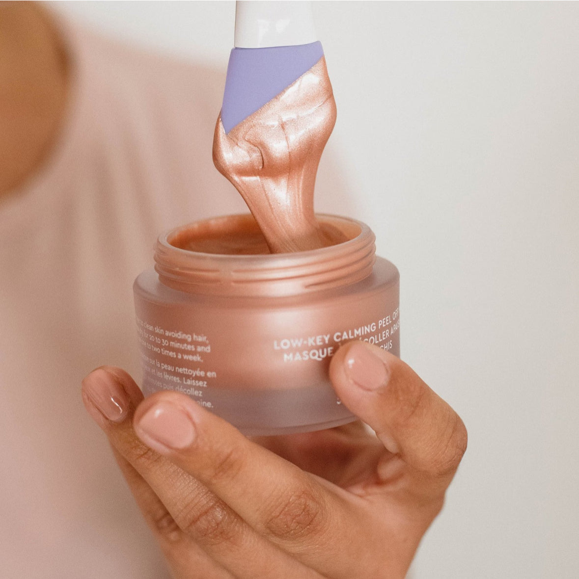 ILLUMINANTE LOW-KEY CALMING PEEL OFF MASK
Maschera Illuminante
