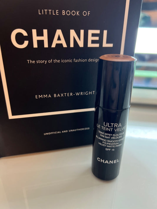 Chanel Ultra Le Teint Velvet