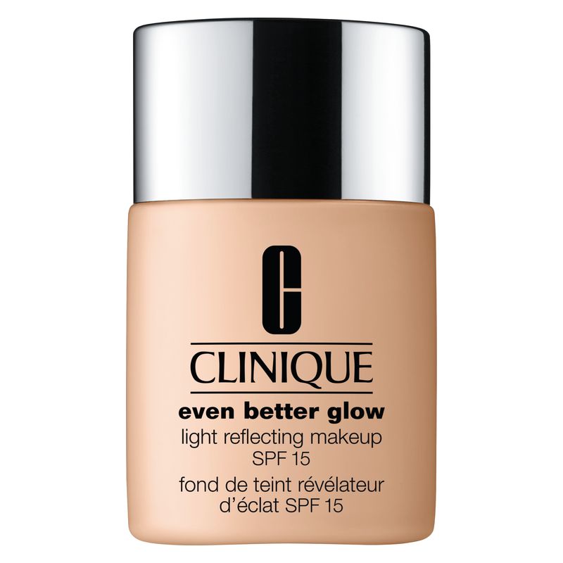 Clinique Even Better Glow Fondotinta Spf15