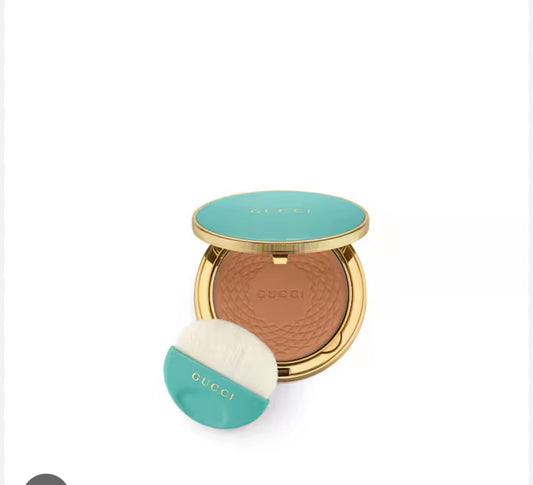 GUCCI
Poudre De Beauté Éclat Soleil - Terra illuminante effetto glow