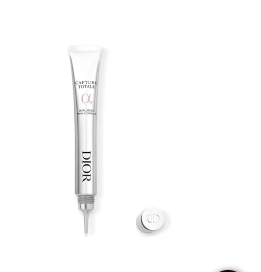 DIOR
Capture Totale Hyalushot - Correttore rughe consolidate e primi accenni di rughe