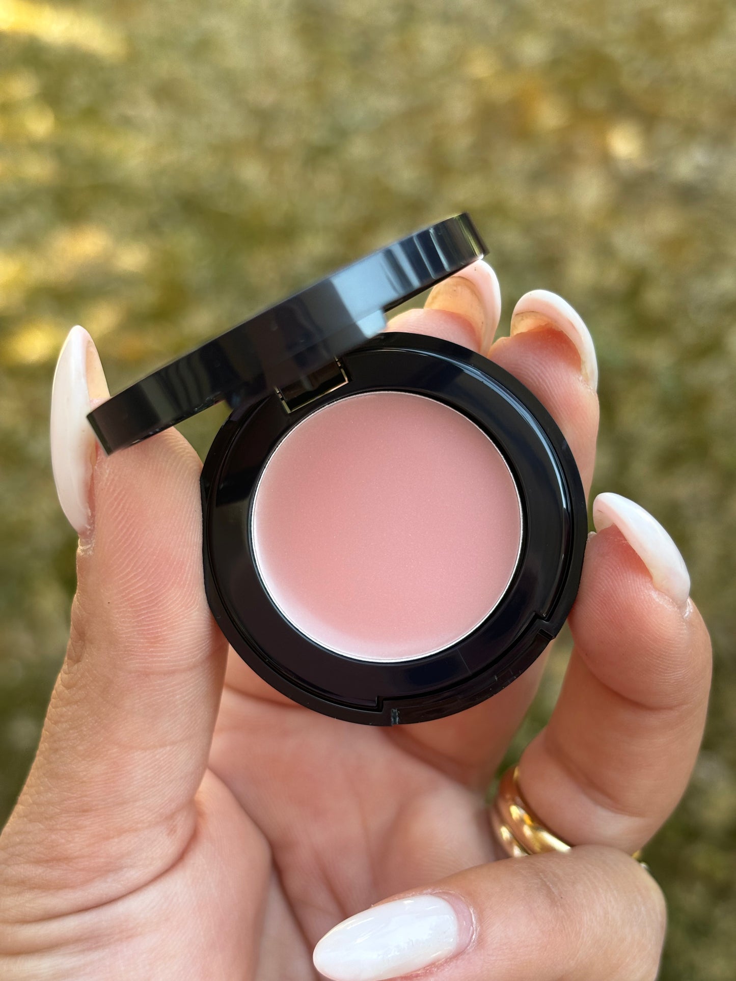 Estee Lauder Balsamo labbra Pure Color Envy-Color Replenish (miniatura) 1.6g