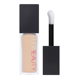 HUDA BEAUTY
#FAUXFILTER Luminous Matte Liquid Concealer - Correttore antiocchiaie liquido